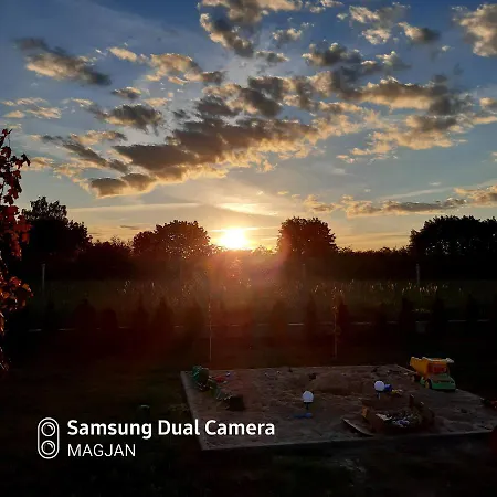 Caloroczny Magjan Z Sauna Chalet *