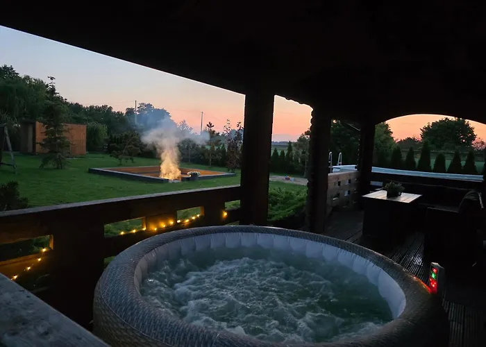 Caloroczny Magjan Z Sauna I Jacuzzi Na Wylacznosc